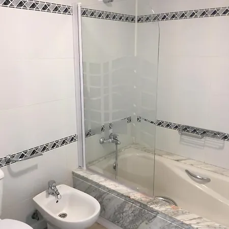 Sands - Hoy Apartment *